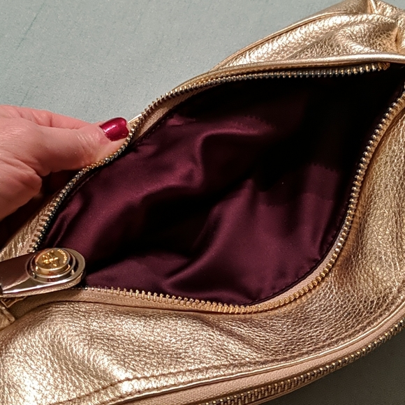B. MAKOWSKY Gold handbag - Picture 4 of 10